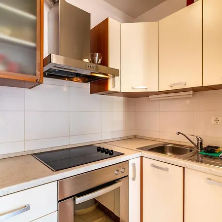 City Ana Apartman Split