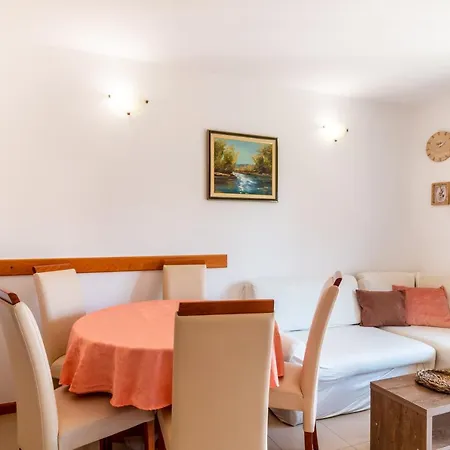 Apartman City Ana *