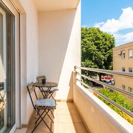 City Ana Apartment Split